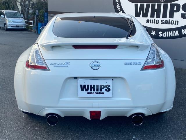 フェアレディZ 40thアニバーサリー ワンオーナー 特別仕様車 Verニスモ仕様 赤半皮電動シート 純オプAW ニスモマフラー 定期点検記録 無事故 スマートキーPスタート スペアキー ETC バックカメラ ナビ 地デジ BT リアフォグ(19枚目)