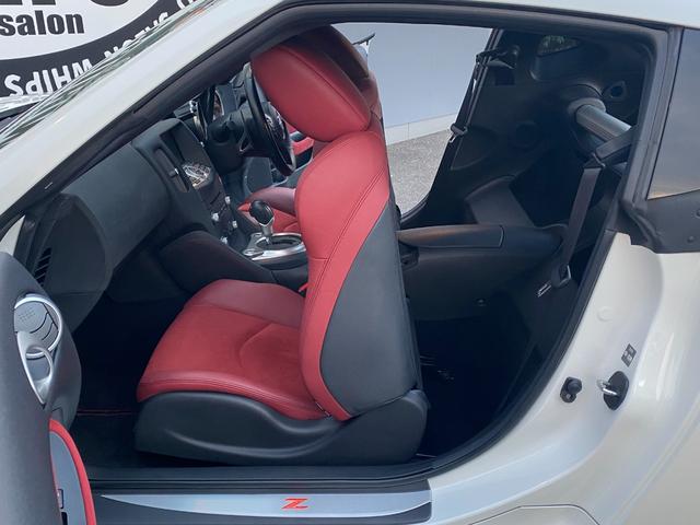 フェアレディZ 40thアニバーサリー ワンオーナー 特別仕様車 Verニスモ仕様 赤半皮電動シート 純オプAW ニスモマフラー 定期点検記録 無事故 スマートキーPスタート スペアキー ETC バックカメラ ナビ 地デジ BT リアフォグ(50枚目)