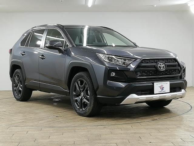 ＲＡＶ４ アドベンチャー　登録済未使用車　パノラマルーフ　１０．５ディスプレイプラス　バックガイドモニター　ＢＳＭ　ステアリングヒーター　１２．３カラーメーター　専用スポーティシート　パワーシート　シートヒーター＆クーラー（20枚目）