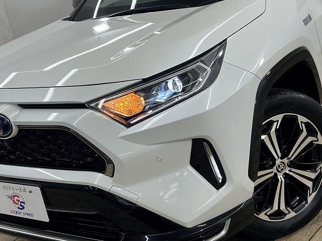 ＲＡＶ４ ＰＨＶ ブラックトーン　ＯＢＤチェック済み　禁煙車　純正８型ナビ　全方位カメラ　パワーバックドア　ＬＥＤヘッドライト　レーダークルーズコントロール　トヨタセーフティセンス　クリアランスソナー　ブラインドスポットモニター（29枚目）