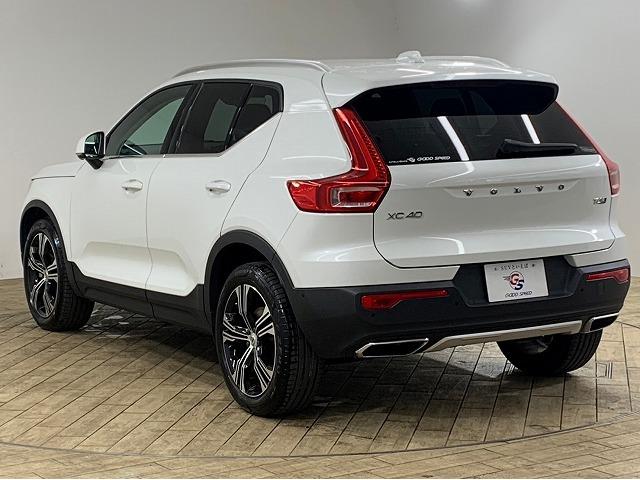 ＸＣ４０ Ｔ４　ＡＷＤ　インスクリプション　４ＷＤ　純正ナビ　ＴＶ　全周囲カメラ　ＬＥＤ　クリスタルシフトノブ　全席シートヒーター　パワーシート　ハーマンカードン　パワーバックドア　ＢＬＩＳ　クリアランスソナー　ＣＴＡ　ステアリングヒーター（36枚目）