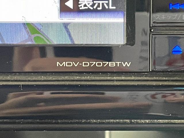 Ｐ　４ＷＤ　ナビ　フルセグ　全周囲カメラ　両ＰＷ　電動リアゲート　ブラインドスポットモニター　レーダークルコン　衝突軽減ブレーキ　横滑り防止装置　シートヒーター　アルミ　パドルシフト　Ｂｌｕｅｔｏｏｔｈ(44枚目)