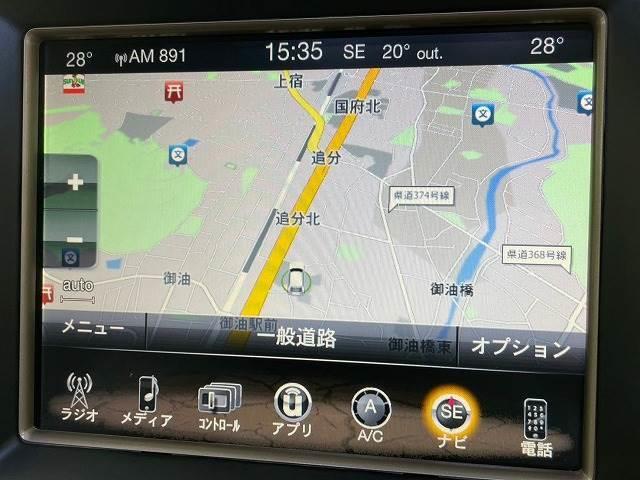 ラレード　禁煙　純正８型ナビ　バックカメラ　パワーシート　クルーズコントロール　ＬＥＤヘッドライト　フォグランプ　ＥＴＣ　フォグランプ　クリアランスソナー　オートオエアコン　パワーウィンドウ　オートライト(3枚目)