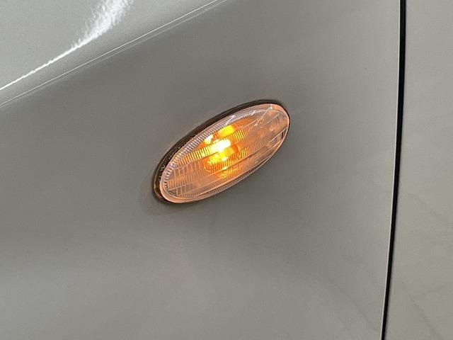 ２０Ｘｔｔ　禁煙車　純正ナビ　バックカメラ　全席シートヒーター　クルーズコントロール　ＨＩＤヘッドライト　パワーウィンドウ　オートライト　オートエアコン　フォグランプ　スマートキー　パートタイム４ＷＤ(29枚目)