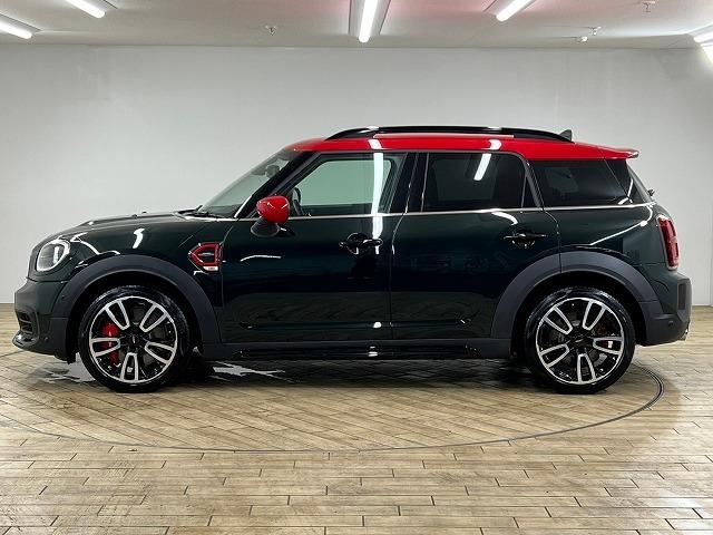 ＭＩＮＩ Ｊｏｈｎ　Ｃｏｏｐｅｒ　Ｗｏｒｋｓ　Ｃｒｏｓｓｏｖｅｒ　純正ディスプレイオーディオ　　レーダークルーズコントロール　シートヒーター　ＥＴＣ　オートライト　オートエアコン　ステアリングリモコン　パワーウィンドウ　ヘッドアップディスプレイ（24枚目）