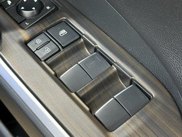 ＲＡＶ４ ハイブリッドＧ　新品エクストリームＪ１７ＡＷ／９型ナビ／ＬＥＤヘッドライト／ＴＲＤエアロ／レーダークルーズコントロール／パワーバックドア／ステアリングヒーター／シートヒーター／シートメモリー／ブラインドスポットモニタ（54枚目）