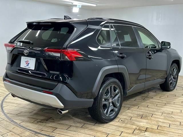ＲＡＶ４ アドベンチャー　１０．５型ナビ／バックカメラ／サンルーフ／セーフティーセンス／レーダークルーズコントロール／パワーシート／シートヒーター／ベンチレーション／ブラインドスポットモニター／ＬＥＤヘッド／スマートキー（17枚目）