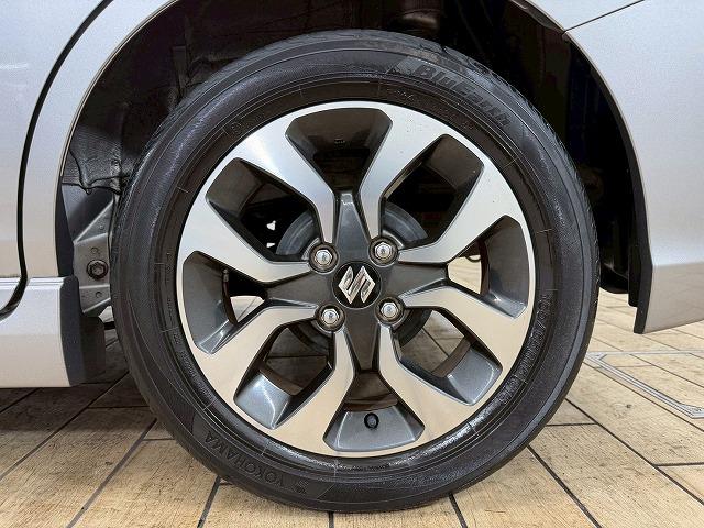 ソリオバンディット ハイブリッドMV 両側電動スライドドア/クルーズコントロール/衝突軽減ブレーキ/ETC/レーンキープアシスト/スマートキー/プッシュスタート/純正ナビ/LEDヘッドライト/オートエアコン/オートライト/フォグライト(24枚目)