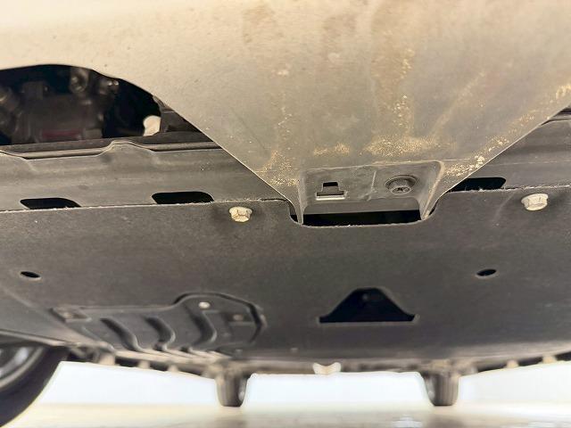 ソリオバンディット ハイブリッドMV 両側電動スライドドア/クルーズコントロール/衝突軽減ブレーキ/ETC/レーンキープアシスト/スマートキー/プッシュスタート/純正ナビ/LEDヘッドライト/オートエアコン/オートライト/フォグライト(56枚目)