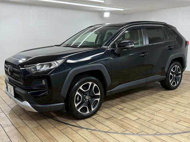 ＲＡＶ４ アドベンチャー　純正９インチナビ／レーダクルーズコントロール／ブラインドスポットモニター／ＥＴＣ／オートマチックハイビーム／バックカメラ／パワーシート／純正１９インチアルミホイール／ＬＥＤヘッドライト／ブラック合皮（66枚目）