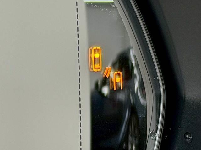 ＲＸ ＲＸ３５０ｈ　バージョンＬ　全周囲カメラ／サンルーフ／ブラインドスポットモニター／純正１４型インチナビ／三眼ＬＥＤヘッドライト／シートヒーター／シートクーラー／ベージュハーフレザーシート／ヘッドアップディスプレイ／電動リヤゲート（10枚目）