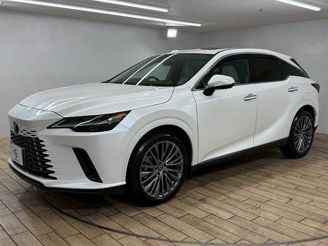 ＲＸ ＲＸ３５０ｈ　バージョンＬ　全周囲カメラ／サンルーフ／ブラインドスポットモニター／純正１４型インチナビ／三眼ＬＥＤヘッドライト／シートヒーター／シートクーラー／ベージュハーフレザーシート／ヘッドアップディスプレイ／電動リヤゲート（15枚目）