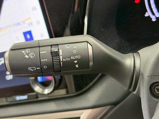 ＲＸ ＲＸ３５０ｈ　バージョンＬ　全周囲カメラ／サンルーフ／ブラインドスポットモニター／純正１４型インチナビ／三眼ＬＥＤヘッドライト／シートヒーター／シートクーラー／ベージュハーフレザーシート／ヘッドアップディスプレイ／電動リヤゲート（41枚目）