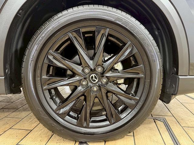 ＣＸ－５ ＸＤ　ブラックトーンエディション　全周囲カメラ／サンルーフ／ＢＯＳＥスピーカー／レーダクルーズコントロール／マツダコネクトナビ／ヘッドアップディスプレイ／シートヒーター／クリアランスソナー／電動リヤゲート／パドルシフト／パワーシート（24枚目）