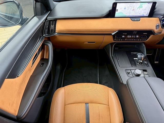 ＣＸ－６０ ＸＤ－ハイブリッド　プレミアムスポーツ　パノラマルーフ／全周囲カメラ／ＢＯＳＥスピーカー／ブラインドスポットモニター／シートヒーター／シートクーラー／レーダクルーズコントロール／ヘッドアップディスプレイ／電動リヤゲート／ブラウンハーフレザー（38枚目）