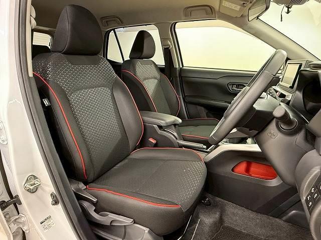 ライズ Z レーダクルーズコントロール/シートヒーター/LEDヘッドライト/SDナビ/バックカメラ/クリアランスソナー/オートエアコン/アイドリングストップ/衝突軽減ブレーキ/レーンキープアシスト(5枚目)