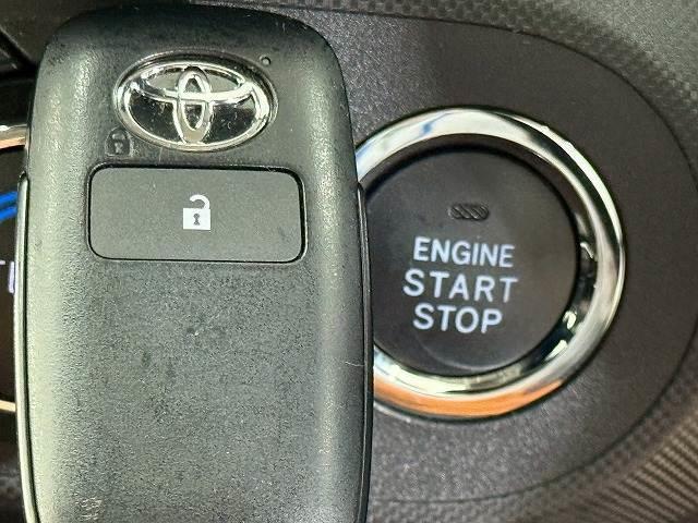 ライズ Z レーダクルーズコントロール/シートヒーター/LEDヘッドライト/SDナビ/バックカメラ/クリアランスソナー/オートエアコン/アイドリングストップ/衝突軽減ブレーキ/レーンキープアシスト(11枚目)