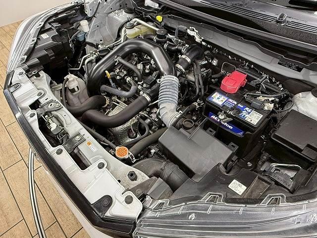 ライズ Z レーダクルーズコントロール/シートヒーター/LEDヘッドライト/SDナビ/バックカメラ/クリアランスソナー/オートエアコン/アイドリングストップ/衝突軽減ブレーキ/レーンキープアシスト(18枚目)