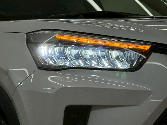 ライズ Z レーダクルーズコントロール/シートヒーター/LEDヘッドライト/SDナビ/バックカメラ/クリアランスソナー/オートエアコン/アイドリングストップ/衝突軽減ブレーキ/レーンキープアシスト(24枚目)