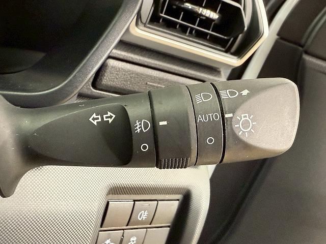 ライズ Z レーダクルーズコントロール/シートヒーター/LEDヘッドライト/SDナビ/バックカメラ/クリアランスソナー/オートエアコン/アイドリングストップ/衝突軽減ブレーキ/レーンキープアシスト(42枚目)