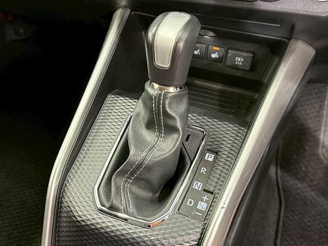 ライズ Z レーダクルーズコントロール/シートヒーター/LEDヘッドライト/SDナビ/バックカメラ/クリアランスソナー/オートエアコン/アイドリングストップ/衝突軽減ブレーキ/レーンキープアシスト(49枚目)