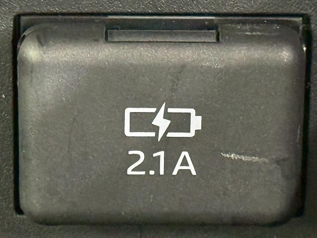 ライズ Z レーダクルーズコントロール/シートヒーター/LEDヘッドライト/SDナビ/バックカメラ/クリアランスソナー/オートエアコン/アイドリングストップ/衝突軽減ブレーキ/レーンキープアシスト(57枚目)