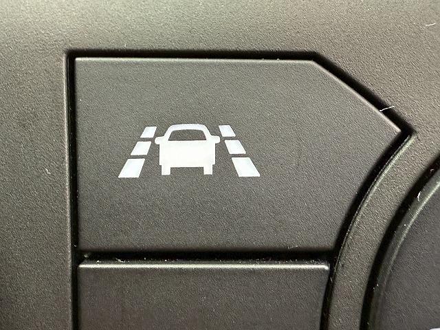 ライズ Z レーダクルーズコントロール/シートヒーター/LEDヘッドライト/SDナビ/バックカメラ/クリアランスソナー/オートエアコン/アイドリングストップ/衝突軽減ブレーキ/レーンキープアシスト(62枚目)