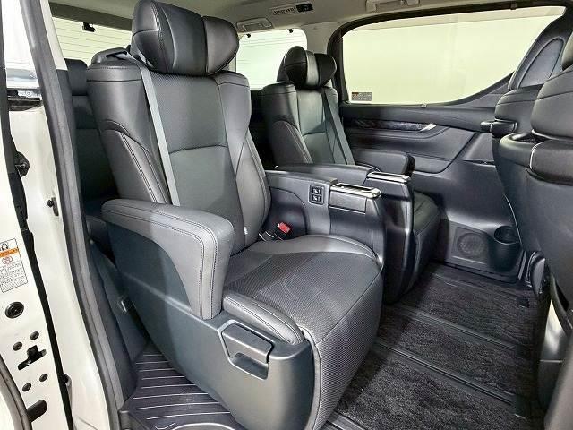 ヴェルファイア 2.5Z Gエディション フリップダウンモニター/デジタルインナーミラー/レーダークルーズコントロール/純正ディスプレイオーディオ/シートヒーター/シートクーラー/ブラインドスポットモニター/CD・DVDデッキ(6枚目)