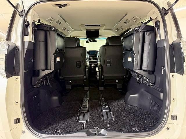 ヴェルファイア 2.5Z Gエディション フリップダウンモニター/デジタルインナーミラー/レーダークルーズコントロール/純正ディスプレイオーディオ/シートヒーター/シートクーラー/ブラインドスポットモニター/CD・DVDデッキ(13枚目)