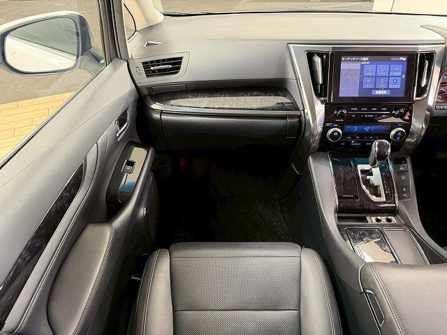 ヴェルファイア 2.5Z Gエディション フリップダウンモニター/デジタルインナーミラー/レーダークルーズコントロール/純正ディスプレイオーディオ/シートヒーター/シートクーラー/ブラインドスポットモニター/CD・DVDデッキ(38枚目)