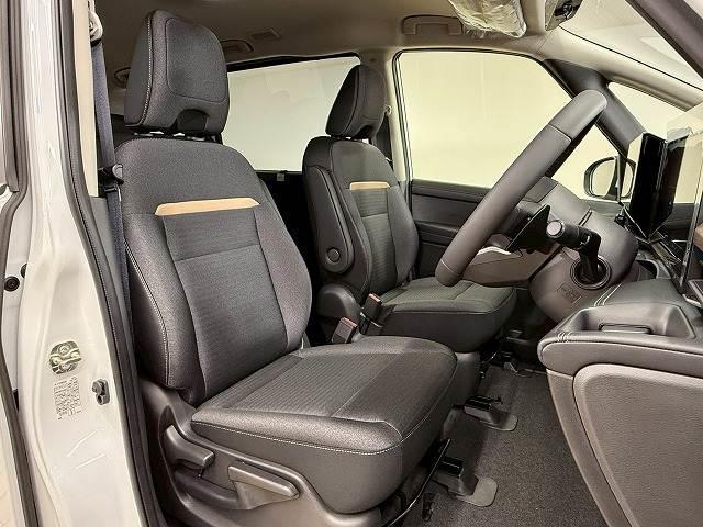 NISSAN SERENA HIGHWAY STAR V