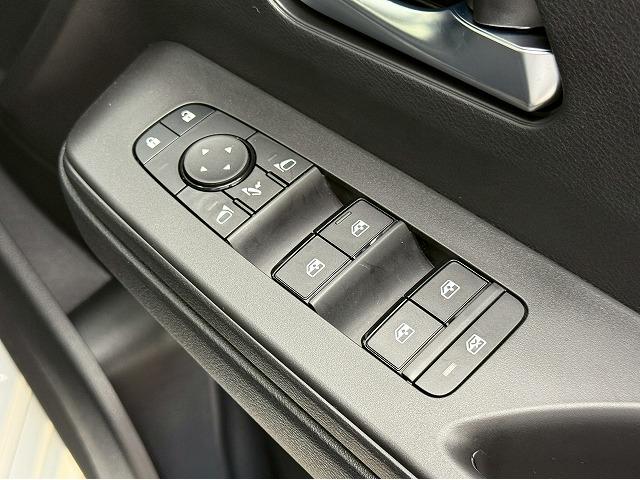 NISSAN SERENA HIGHWAY STAR V