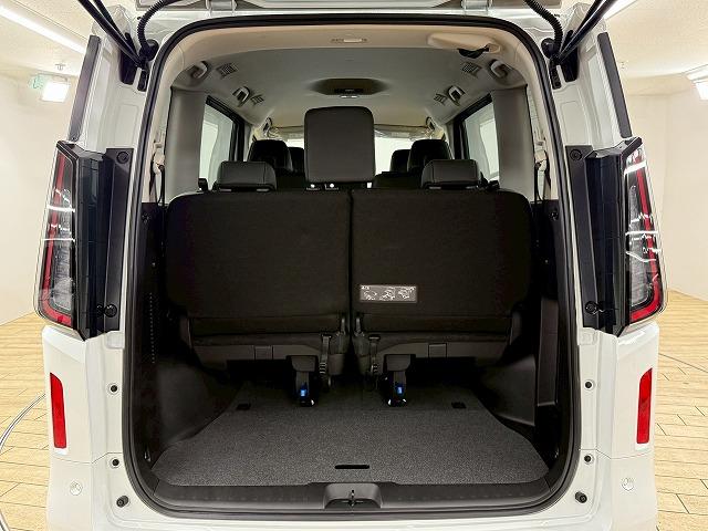 NISSAN SERENA HIGHWAY STAR V