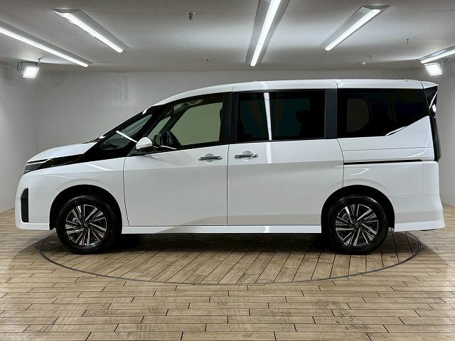 NISSAN SERENA HIGHWAY STAR V
