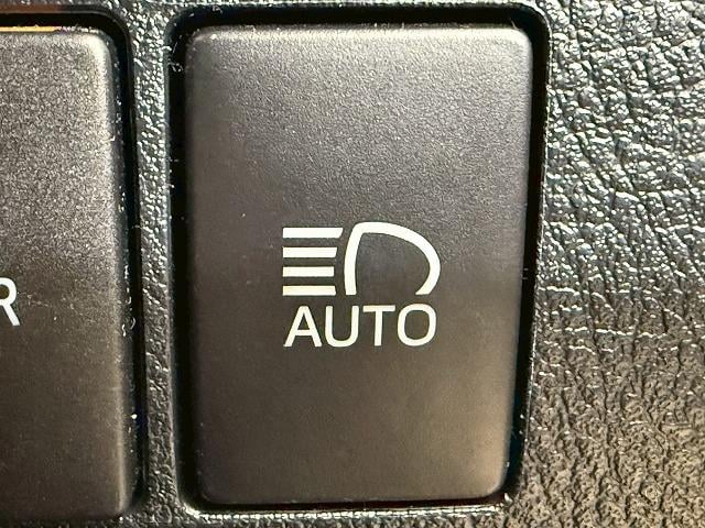 TOYOTA ALPHARD HYBRID SR C PACKAGE