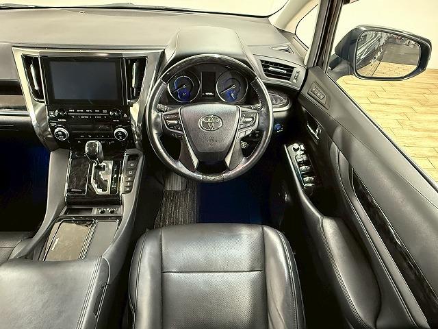 TOYOTA ALPHARD HYBRID SR C PACKAGE