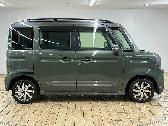 スペーシアギア ハイブリッドＸＺ　ターボ　全周囲カメラ／レーダークルーズコントロール／シートヒーター／ＬＥＤヘッドライト／スマートキー／プッシュスタート／純正ナビ／ヘッドアップディスプレイ／両側電動スライドドア／レーンキープアシスト／衝突軽減（70枚目）