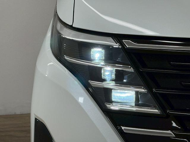 セレナ ハイウェイスターＶ　アラウンドビューモニター／純正１２．３インチナビ／プロパイロット／両側電動スライドドア／デジタルインナーミラー／ダブルエアコン／インテリジェントキー／プッシュスタート／ブラインドスポットモニター（21枚目）