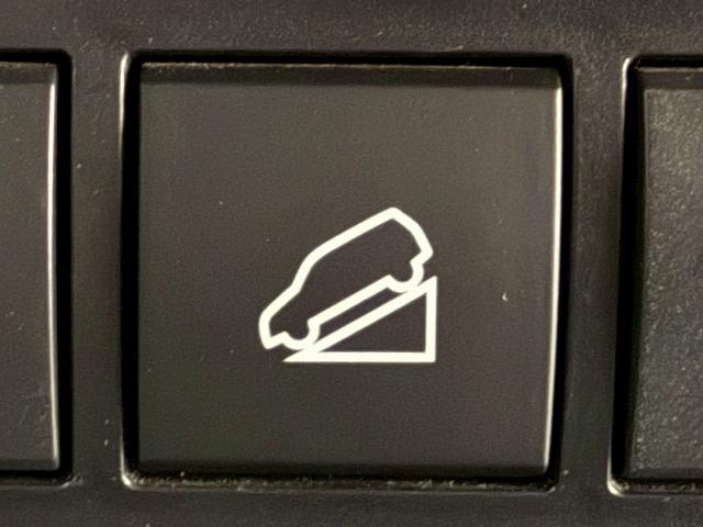 ランドクルーザープラド ＴＸ　レーダークルーズコントロール／マーテルギアアルミホイール／純正ナビ／ＥＴＣ／バックカメラ／寒冷地仕様／クリアランスソナー／オートマチックハイビーム／オートエアコン／スマートキー／プッシュスタート（62枚目）