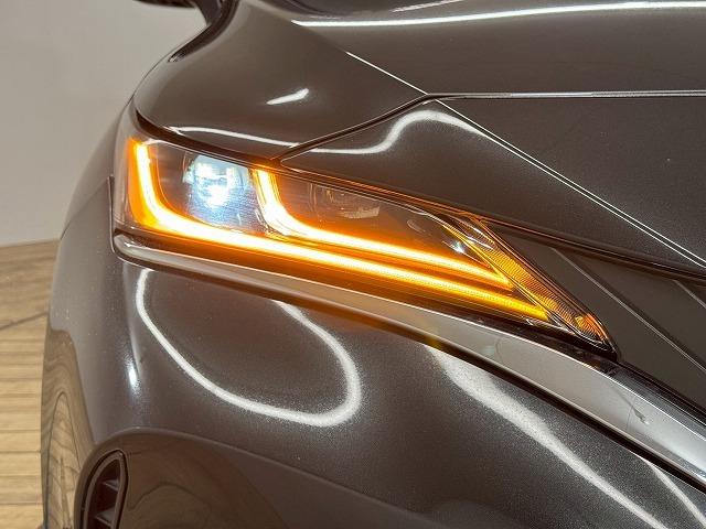 ハリアー Ｚ　レザーパッケージ　モデリスタエアロ／全周囲カメラ／ＪＢＬスピーカー／デジタルインナーミラー／シートクーラー／シートヒーター／純正１２．３インチディスプレイオーディオ／電動リヤゲート／ブラインドスポットモニター（25枚目）