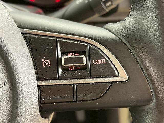 ジムニー ＸＣ　クルーズコントロール／シートヒーター／バックカメラ／ＬＥＤヘッドライト／ナビ／バックカメラ／ＥＴＣ／スマートキー／プッシュスタート／オートエアコン／ヘッドライトウォッシャー／車線逸脱／背面タイヤ（38枚目）