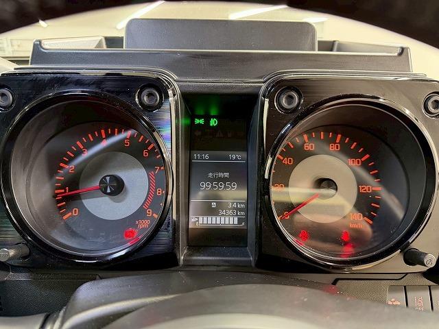 ジムニー ＸＣ　５速ＭＴ／クルーズコントロール／ＭＴタイヤ／シートヒーター／パナソニックフローティングナビ／スマートキー／プッシュスタート／車線逸脱／衝突軽減／ＥＴＣ／ヘッドライトウォッシャー／オートエアコン（42枚目）