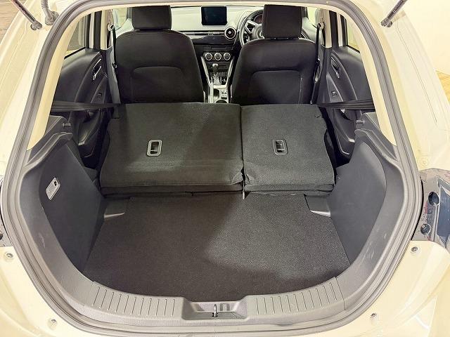 ＭＡＺＤＡ２ ＸＤ　ブラックトーンエディション　全周囲カメラ／マツダコネクト８型ナビ／レーダークルーズコントロール／ブラインドスポットモニター／ヘッドアップディスプレイ／パドルシフト／クリアランスソナー／ＬＥＤヘッドライト／車線逸脱／オートエアコン（35枚目）