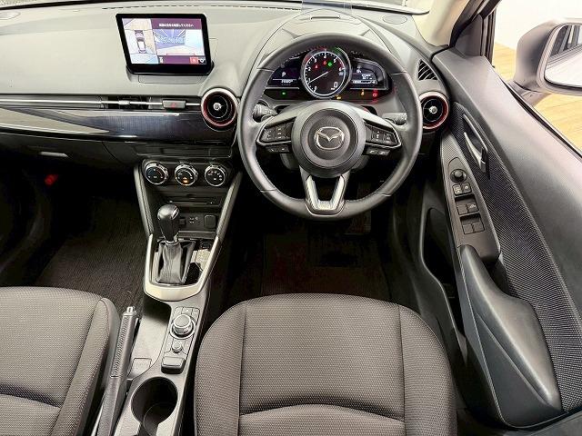 ＭＡＺＤＡ２ ＸＤ　ブラックトーンエディション　全周囲カメラ／マツダコネクト８型ナビ／レーダークルーズコントロール／ブラインドスポットモニター／ヘッドアップディスプレイ／パドルシフト／クリアランスソナー／ＬＥＤヘッドライト／車線逸脱／オートエアコン（37枚目）