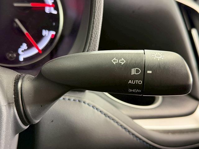 ヴォクシー Ｓ－Ｚ　１０．５型ナビ／電動リヤゲート／レーダークルーズコントロール／バックカメラ／両側電動スライドドア／ブラインドスポットモニター／シートヒーター／純正１７インチアルミホイール装備／ＬＥＤヘッドライト（40枚目）