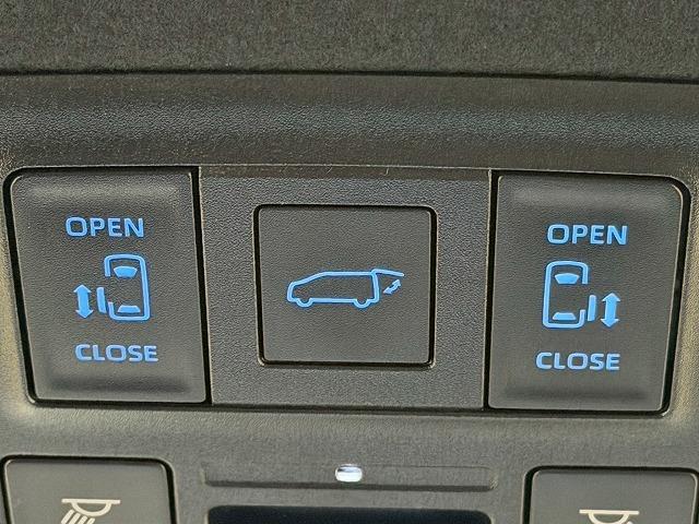 ヴォクシー Ｓ－Ｚ　１０．５型ナビ／電動リヤゲート／レーダークルーズコントロール／バックカメラ／両側電動スライドドア／ブラインドスポットモニター／シートヒーター／純正１７インチアルミホイール装備／ＬＥＤヘッドライト（63枚目）