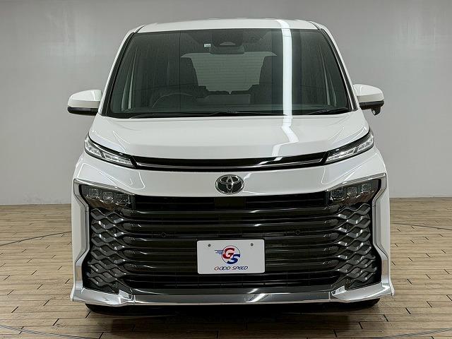 ヴォクシー Ｓ－Ｚ　１０．５型ナビ／電動リヤゲート／レーダークルーズコントロール／バックカメラ／両側電動スライドドア／ブラインドスポットモニター／シートヒーター／純正１７インチアルミホイール装備／ＬＥＤヘッドライト（67枚目）