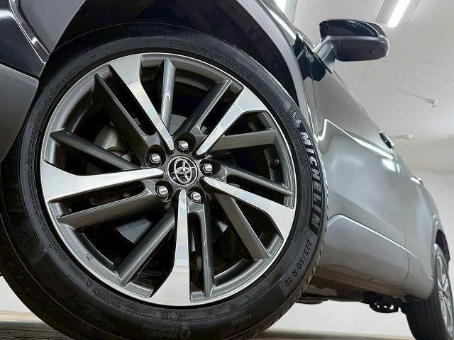 カローラクロス ハイブリッド Z パノラマルーフ/レーダクルーズコントロール/セーフティーセンス/純正ディスプレイオーディオ/バックカメラ/シートヒーター/ブラインドスポットモニター/オートマチックハイビーム/電動リヤゲート/LED(20枚目)