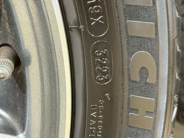 カローラクロス ハイブリッド Z パノラマルーフ/レーダクルーズコントロール/セーフティーセンス/純正ディスプレイオーディオ/バックカメラ/シートヒーター/ブラインドスポットモニター/オートマチックハイビーム/電動リヤゲート/LED(27枚目)