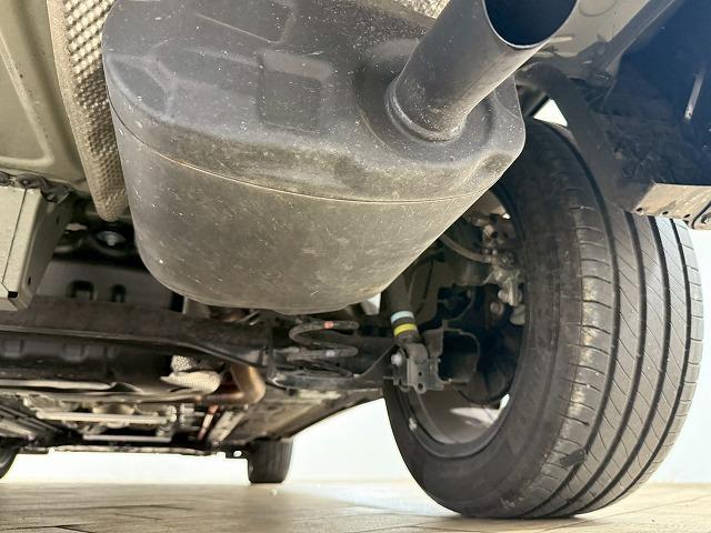 カローラクロス ハイブリッド Z パノラマルーフ/レーダクルーズコントロール/セーフティーセンス/純正ディスプレイオーディオ/バックカメラ/シートヒーター/ブラインドスポットモニター/オートマチックハイビーム/電動リヤゲート/LED(32枚目)